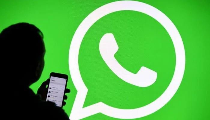 WhatsApp allows sharing of 100 media files at a time, says report