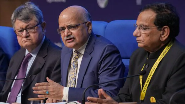 India surpasses Japan to become 4th largest economy at $4 trillion, to overtake Germany soon: NITI Aayog CEO